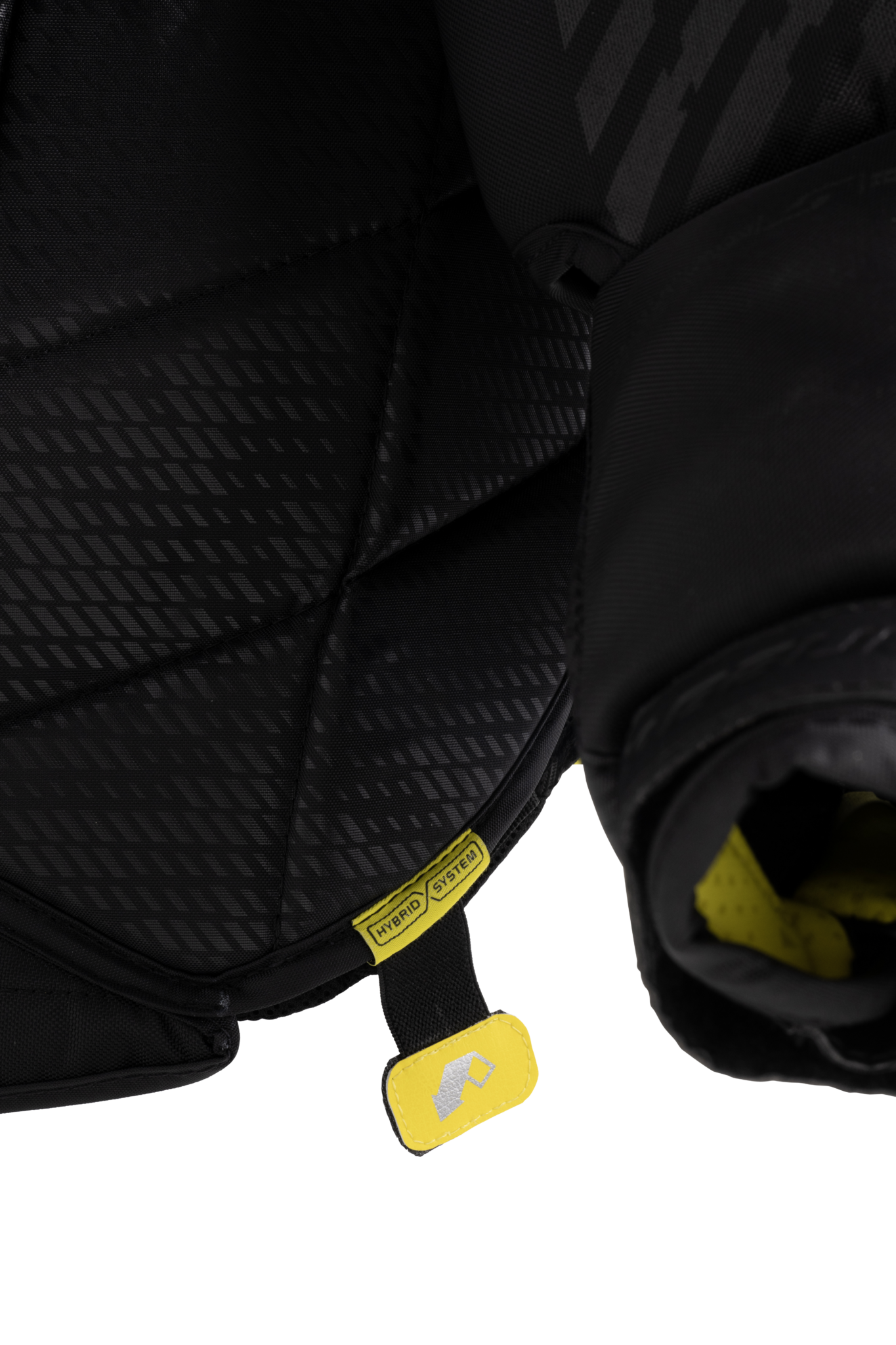 1063223_BTH24_GOAL_CHEST_SUPREME_SHADOW_SR_Hybrid-System-detail